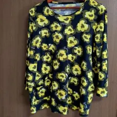 花柄 長袖Tシャツ 大きめ