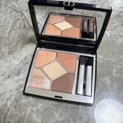 Dior アイシャドウ　ディオール　サンククルール423 アンバー パール