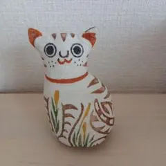 <美品> 真工藝 猫の置物 猫の形 布製置物 ストライプ 花 模様