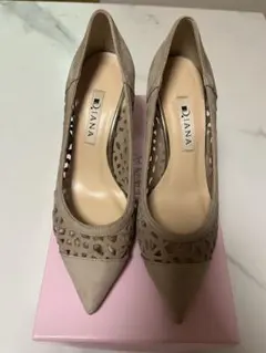 ダイアナ　靴