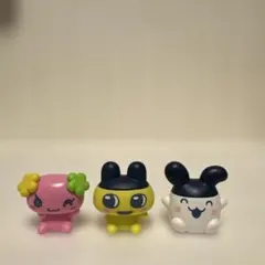 たまごっち　プチっとすわりマス　ミニフィギュア