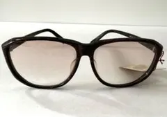 Item thumbnail for item 23f0e0ec-c1b9-4cc3-9d09-e388966656cc