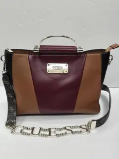 GUESS バッグ - メルカリ
