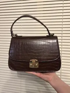 ブラウン クロコダイル風合皮 ハンドバッグ moussy