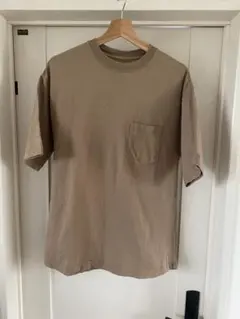 CIOTA ベージュ Tシャツ ポケット付きのサムネイル