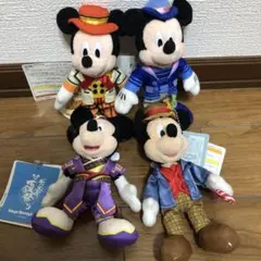 ミッキーマウス ぬいぐるみバッジ 4体セット