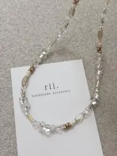 924 ビーズネックレス　ガラスビーズ　ファルファーレ　ベージュ　ゴールド