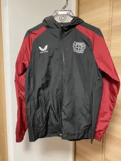 カストレ レバークーゼン CASTORE フード付きウィンドブレーカー 黒/赤