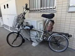 BROMPTON 台湾製　折りたたみ自転車 シルバー ブロンプトンジャパン設立 「自由」と「幸せ」を叶える折りたたみ自転車