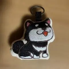 ハンドメイド　キーホルダー　犬　黒柴