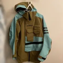 Terrex adidasマウンテンパーカナイロン/XS レインコート　雨具のサムネイル