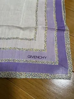 GIVENCHY ハンカチ パープル ドット柄のサムネイル