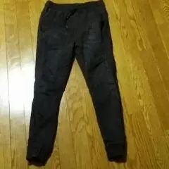 ZARA ジョガーパンツ　黒　パンツ