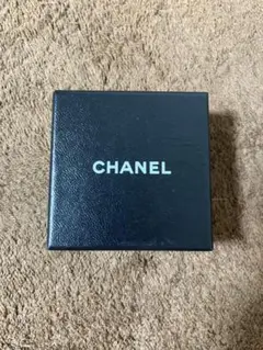 CHANEL ボックス　アクセサリー