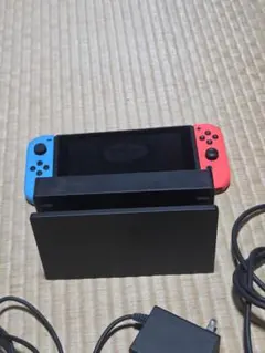 Nintendo Switch 本体 青/赤 Joy-Con