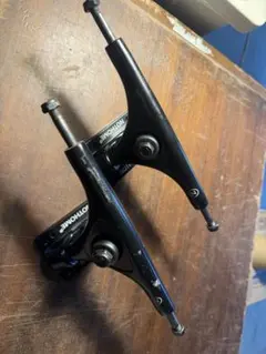 bear truck 155mm 40° インサートブッシュ付き - メルカリ