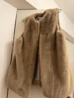 星*様 Ungrid ベージュ ファーベスト