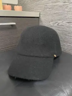 黒いウールキャップ　新品未使用　レディース