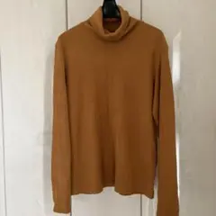 ブラウン タートルネック 長袖 Tシャツ S