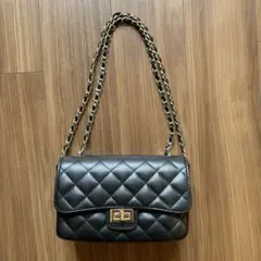 NOBLE Maison Vincent キルティング レザーチェーンバッグのサムネイル