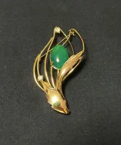 グリーンアベンチュリンのブローチ