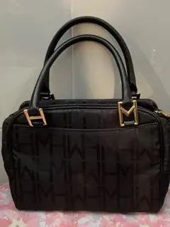 【新品】ハナエモリハンドバッグロゴデザインポーチ付き日常使いからフォーマル迄