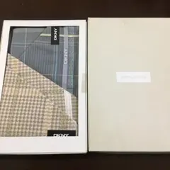 新品DKNYハンカチ　2枚セット