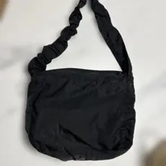 LEPSIM ブラック ショルダーバッグ