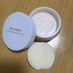 ナチュラグラッセ スキンケアシールド ルースパウダー UV 01 ルーセントのサムネイル