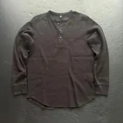 ユニクロ サーマル 黒 ワッフルヘンリーネックTシャツ