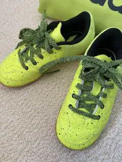 【未使用】adidas フットボール・サッカーシューズ