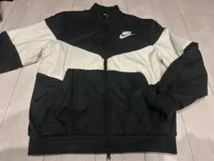 【美品】NIKE 中綿 フリース ナイロンジャケット L ブラック/ホワイト