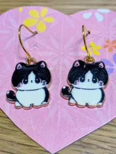 ハンドメイドピアス❤️大人可愛い❤️黒猫ちゃんピアス❤️くろねこ