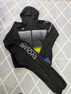 ウィンドブレーカー ウェア