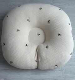 ［ロトトクッション］美品 ハート柄 新生児 ベビー 授乳クッション ロトトクッション］美品 ハート柄 新生児 ベビー 授乳クッション