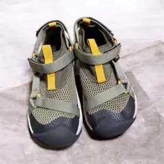 Teva キッズサンダル　21㎝のサムネイル