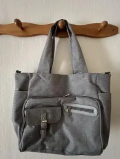 グレー 2WAYショルダーバッグ　13ポケット付き