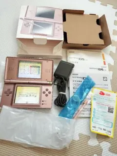 ニンテンドーDSLiteメタリックロゼ