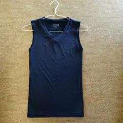 黒 Vネック タンクトップ