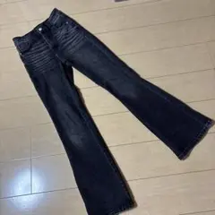 ダークグレー ブーツカットデニム