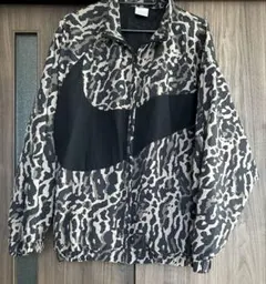 NIKE 豹柄 ジャンパー