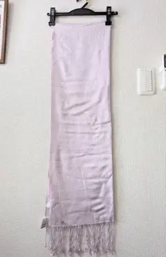 新品未使用!!薄紫と薄桃色のグラデーションマフラー 薄物（カシミヤ・シルク混）