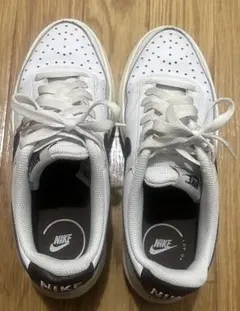 【匿名配送】 NIKE スニーカー 厚底