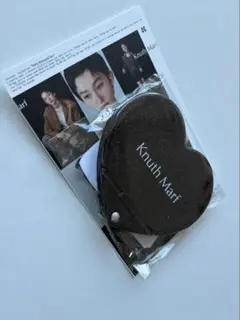 Knuth Mart ノベルティ　ミラー