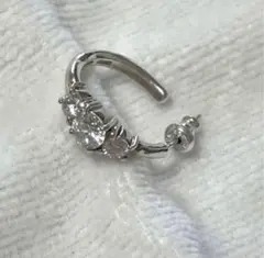 ジプフィー エナメルモアサナイトイヤリング ピアス ホワイト ゴールド