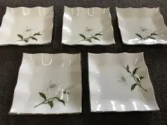 花柄デザインの波型四角皿5枚セット