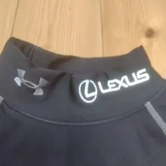 最高級　アンダーアーマー　コールドギアより暖かい　インナー　シャツ　ハイネック