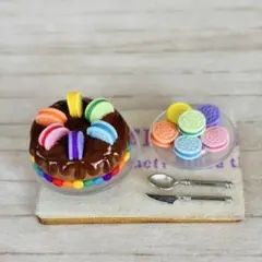 ミニチュアカラフルクッキーのケーキ