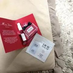 Miss Dior Essence 1ml スノー下地