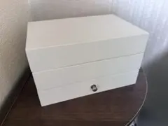ホワイト ジュエリーボックス アクセサリーケース 収納のサムネイル